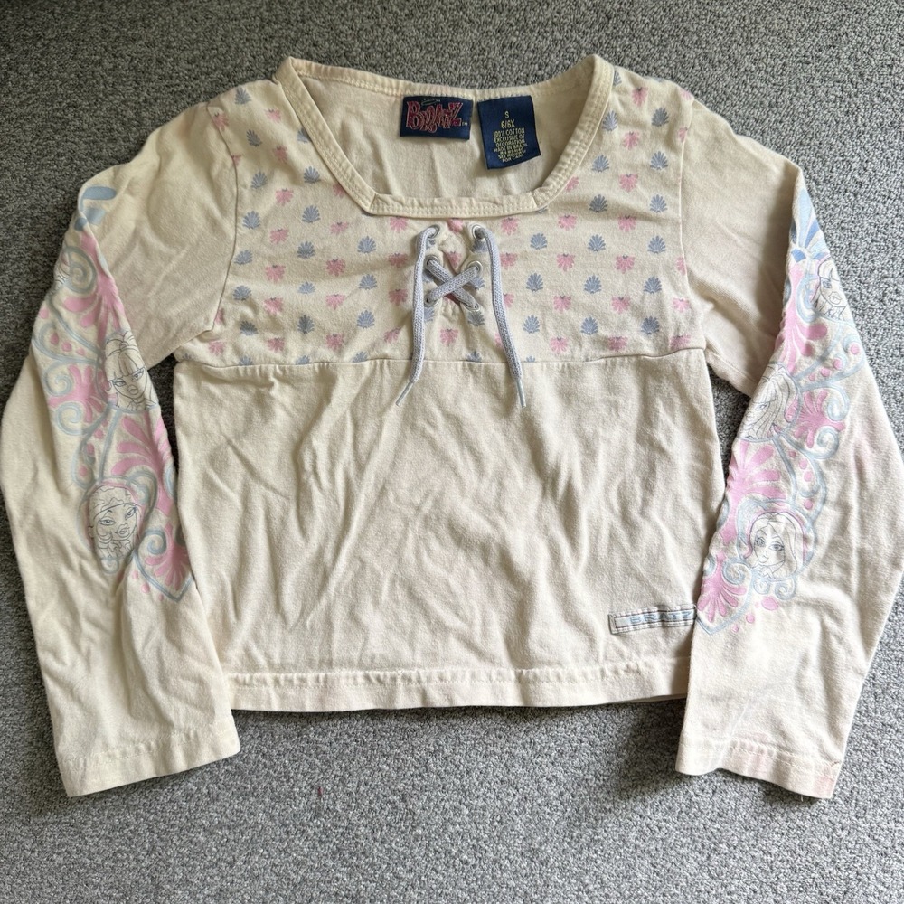(LIGHT STAINS PICTURED) Vintage 2002 Y2K Bratz Shirt Youth Girls Size 6X